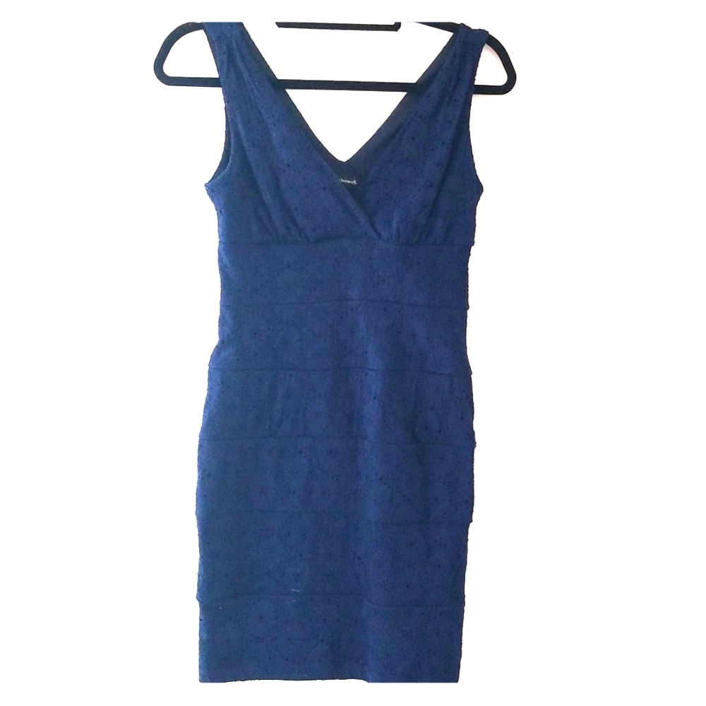 Valerie Bertinelli navy blue dress